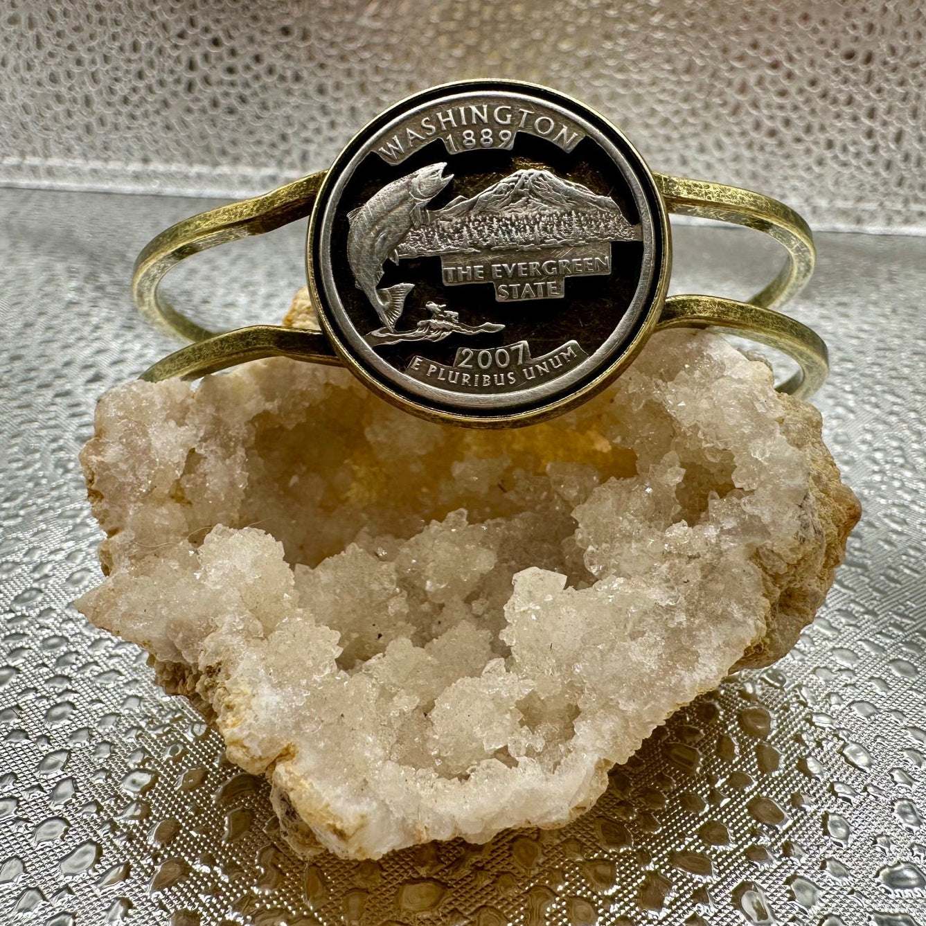 U.S. State Quarter Hand Cut Bronze Coin Bracelet featuring Washington on a geode - Mountainstruck Coin Jewelry