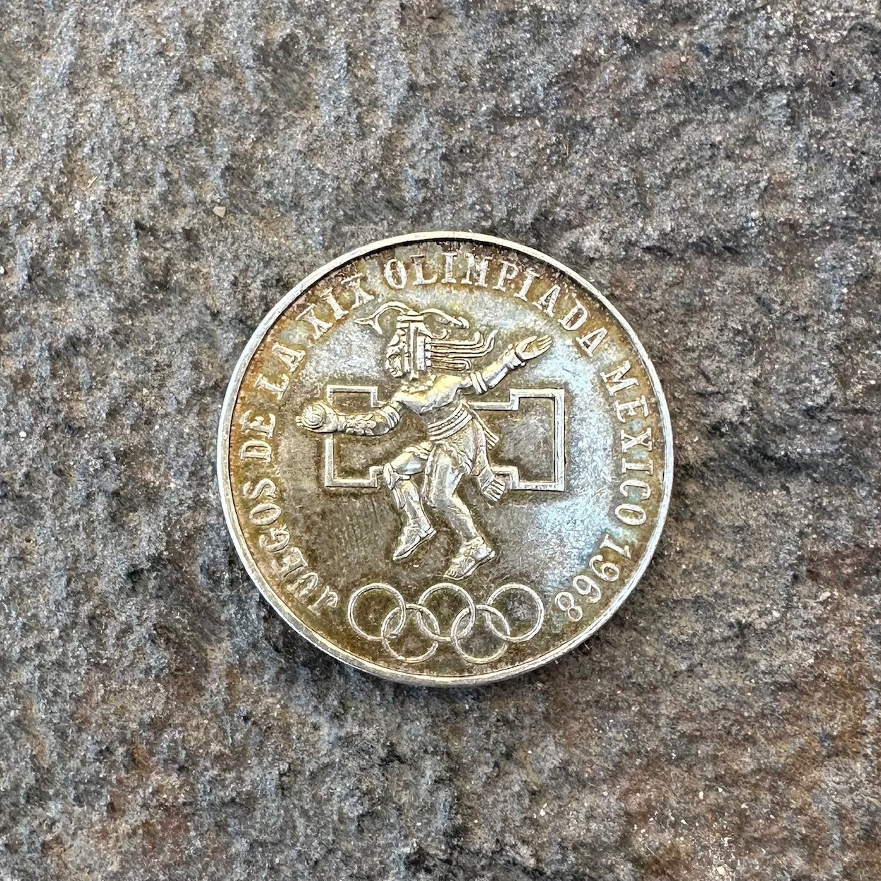 Mexico Silver 25 Pesos coin front - Mountainstruck Coin Jewelry