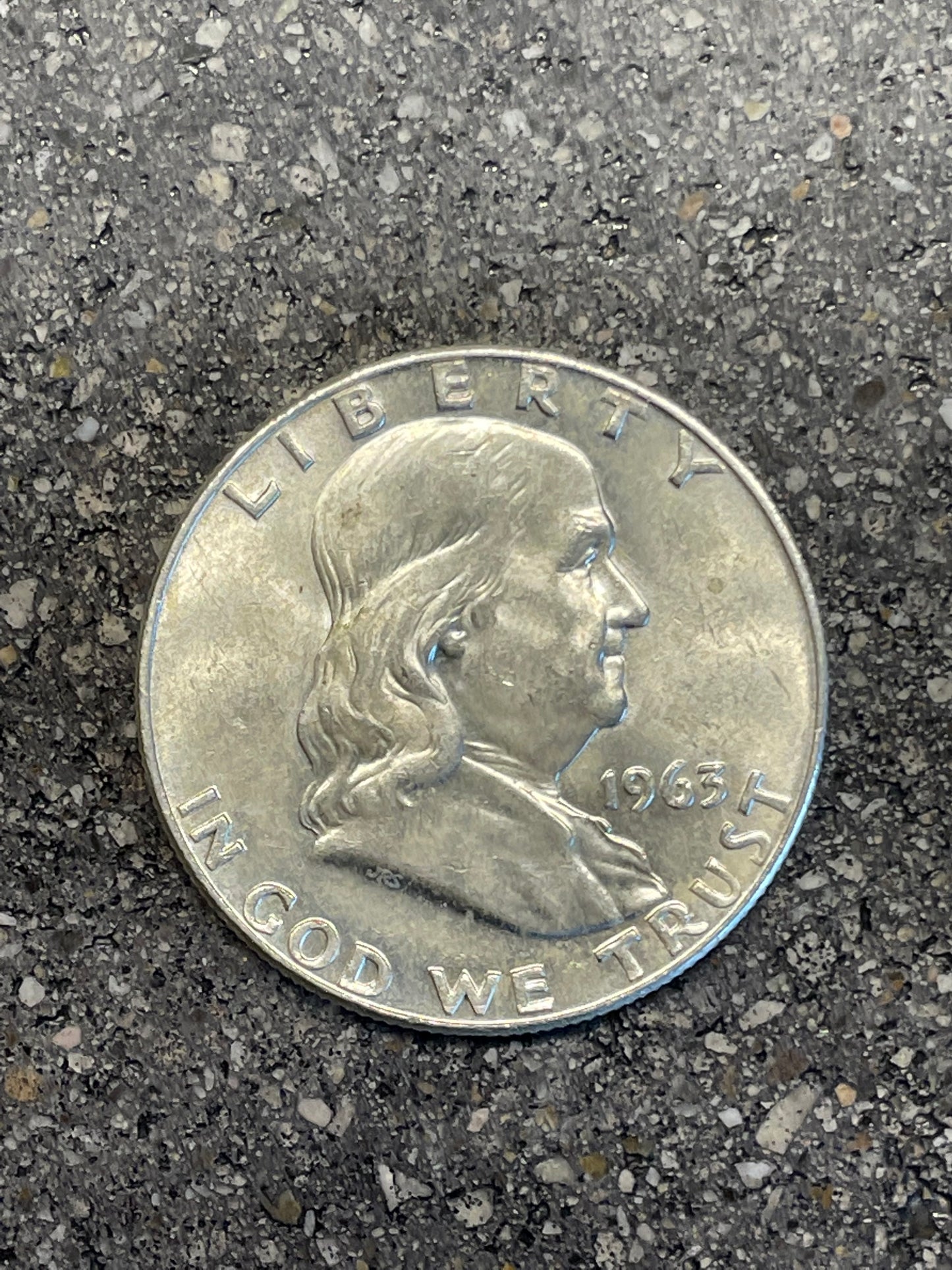U.S. Cracked Liberty Bell Half Dollar Coin front - Mountainstruck Coin Jewelry
