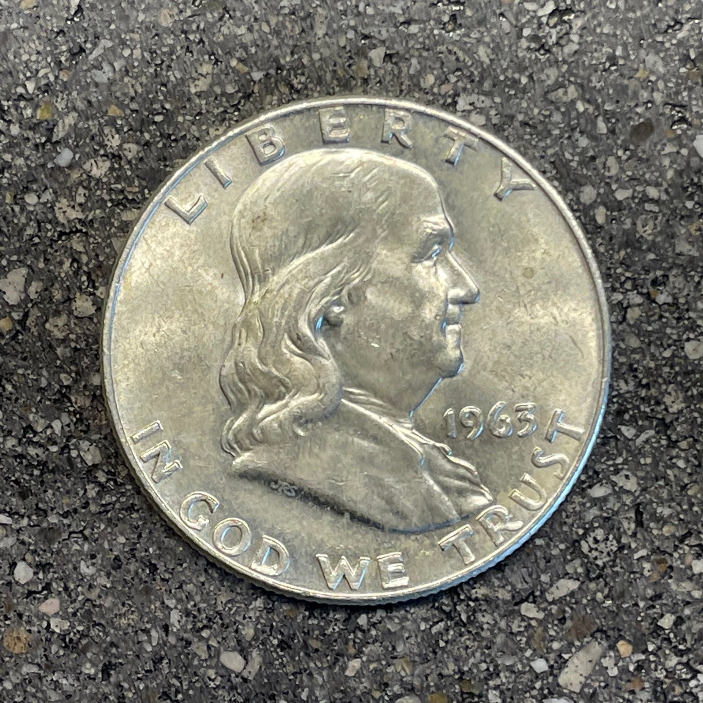 U.S. Cracked Liberty Bell Half Dollar Coin front - Mountainstruck Coin Jewelry