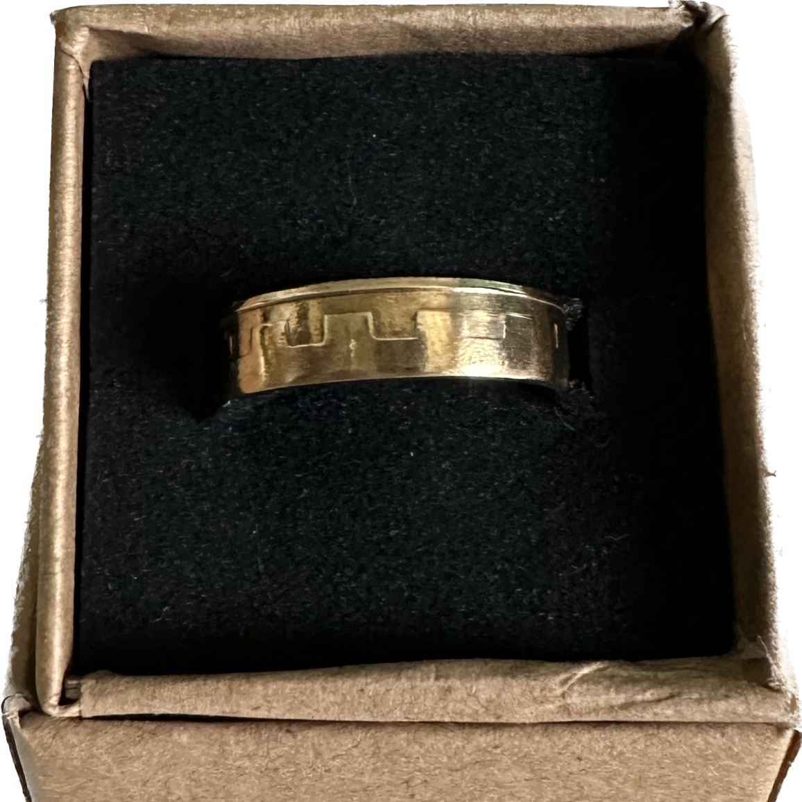 Italy 200 Lire Coin Ring in a brown kraft box on black velvet background. - Mountainstruck Coin Jewelry