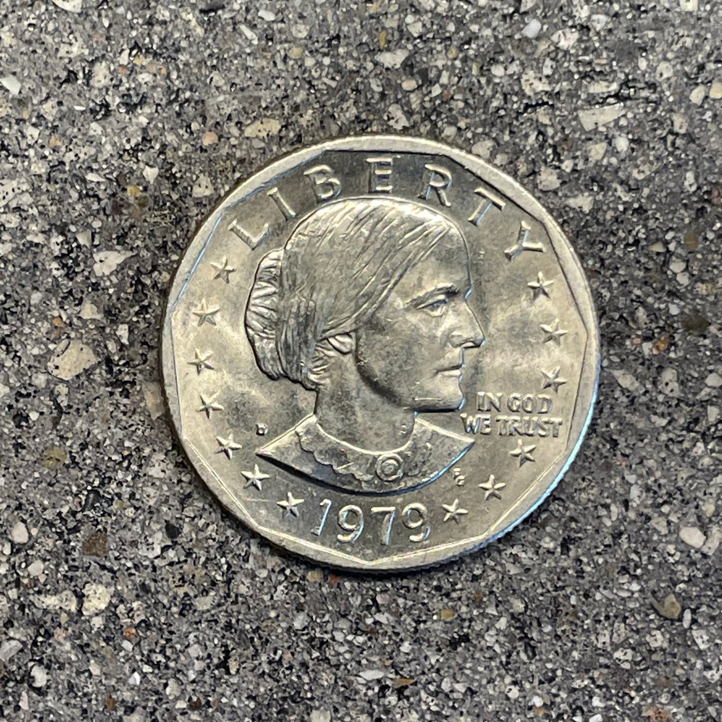 U.S. Susan B. Anthony Dollar Coin front - Mountainstruck Coin Jewelry