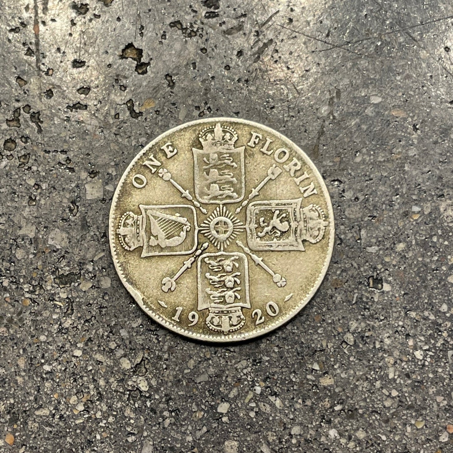 UK One Florin Silver Coin back - Mountainstruck Coin Jewelry