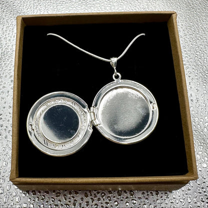 U.S. Mercury Dime Hand Cut Head Picture Locket opened up - Mountainstruck Coin Jewelry