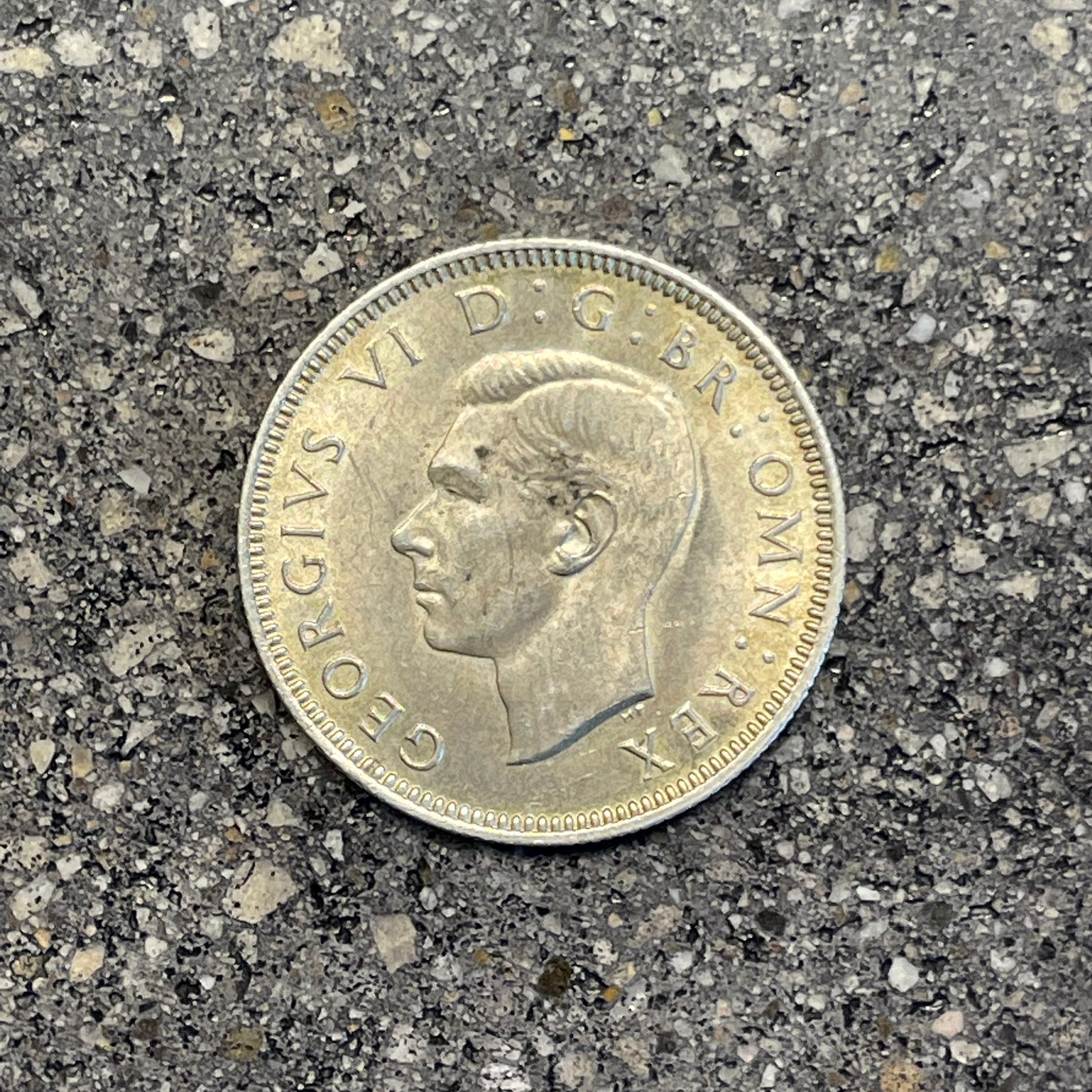 UK One Shilling Hand Cut Silver Coin Necklace - Mountainstruck Coin Jewelry